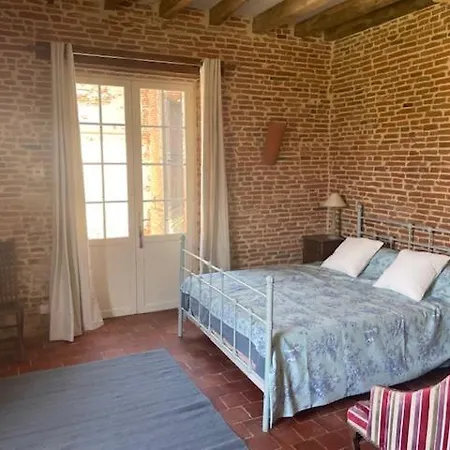 Grand Du Chateau Montlaur (Haute-Garonne)