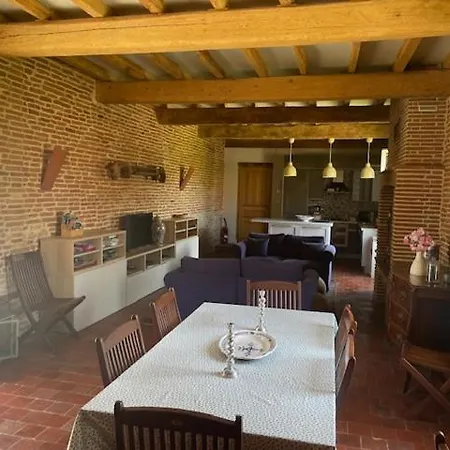 Grand Du Chateau Holiday home