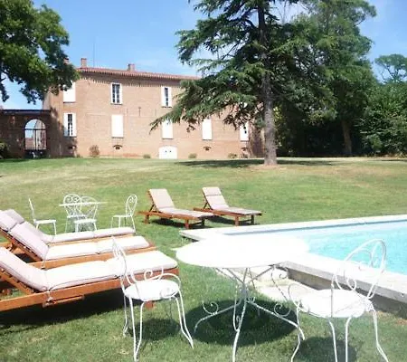 Grand Du Chateau Holiday home *